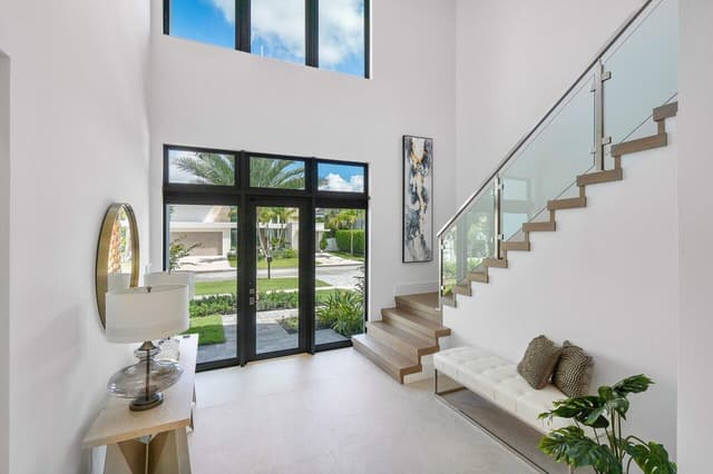 2737 NE 18th Street, Fort Lauderdale FL 33305 - Fort Lauderdale, FL - Photo 2