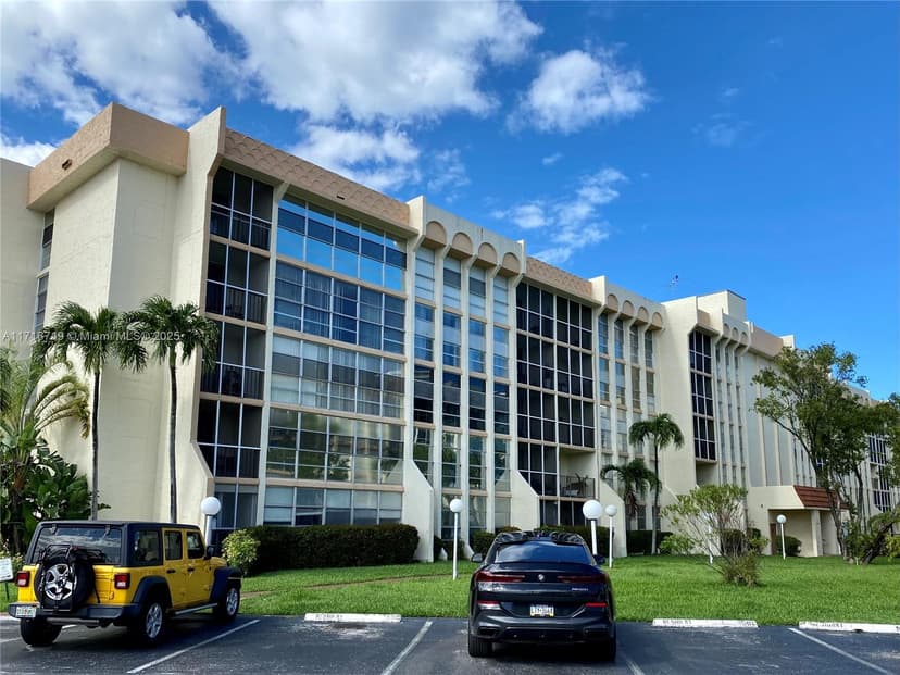 851 Three Islands Blvd # 106, Hallandale Beach FL 33009