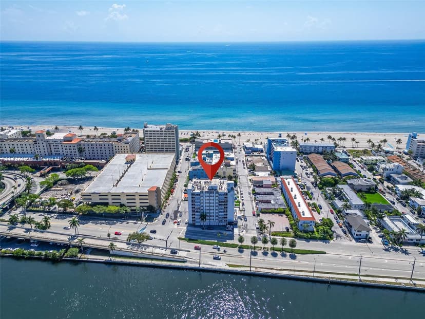 211 S Ocean Dr # 505, Hollywood FL 33019