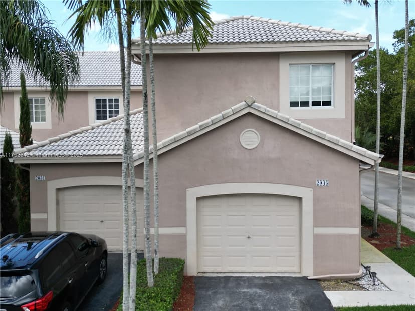 2045 Pompeii Ct # 2045, Weston FL 33327
