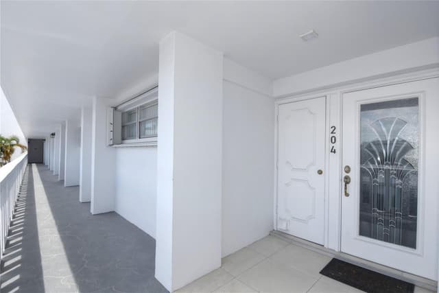 1012 N Ocean Boulevard # 204, Pompano Beach FL 33062 - Pompano Beach, FL - Photo 6