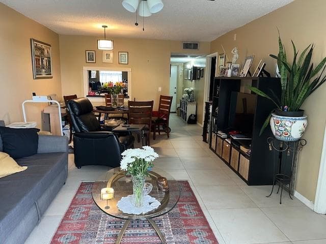 9330 Lagoon Place # 406, Davie FL 33324 - Davie, FL - Photo 3