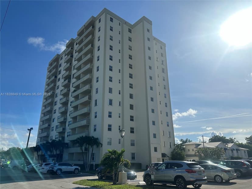 900 NE 18th Ave # 304, Fort Lauderdale FL 33304