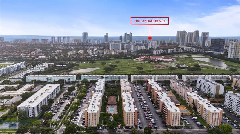 620 NE 12th Ave # 102, Hallandale Beach FL 33009