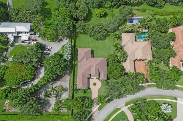 11056 Blackhawk Blvd, Davie FL 33328 - Davie, FL - Photo 5
