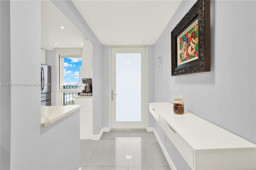 521 N Riverside Dr # 707, Pompano Beach FL 33062