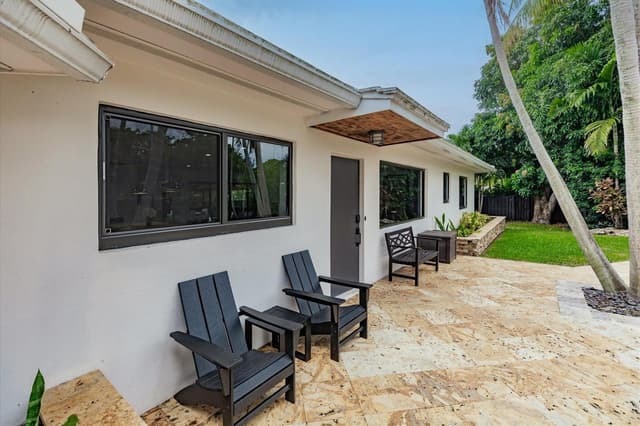 1900 Bayview Drive, Fort Lauderdale FL 33305 - Fort Lauderdale, FL - Photo 2