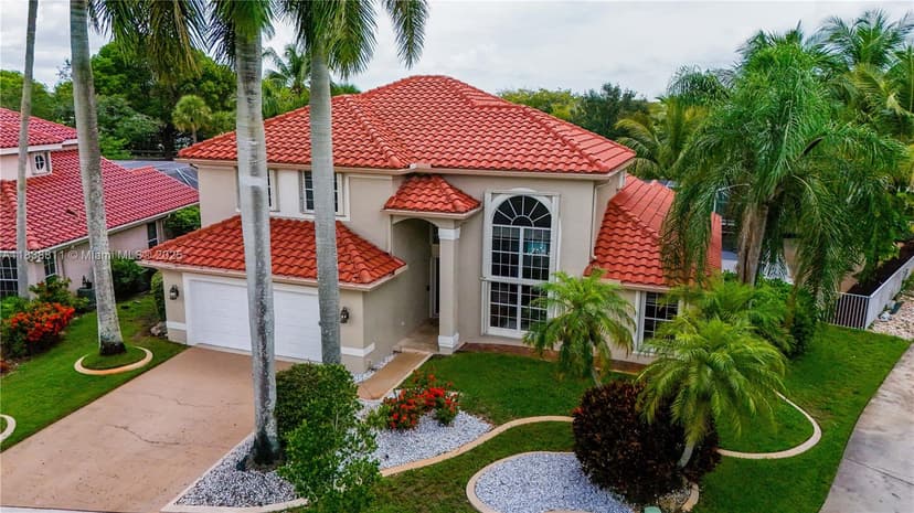 1503 NW 178th Ln, Pembroke Pines FL 33029