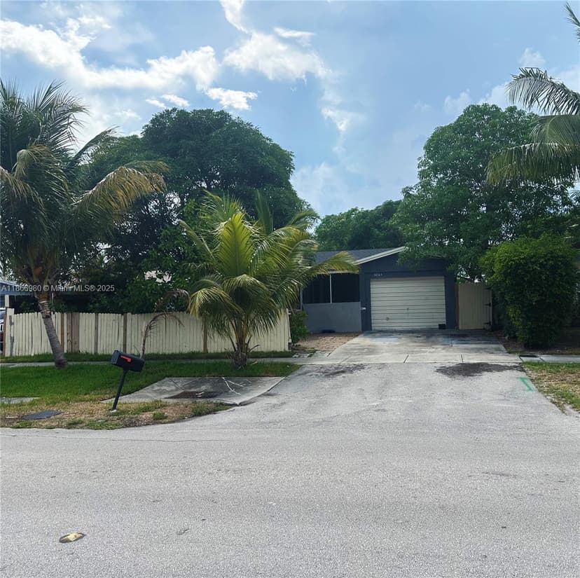 3801 NE 15th Ave, Pompano Beach FL 33064
