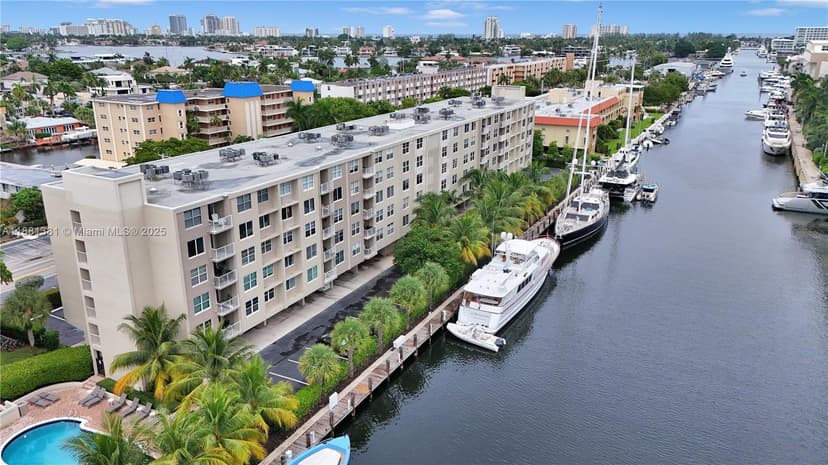 1600 SE 15th St # 305, Fort Lauderdale FL 33316