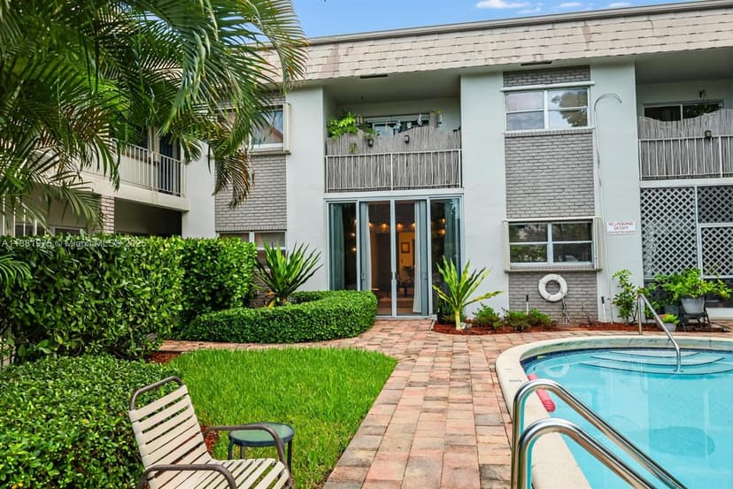 1541 NE 34th Ct # 104, Oakland Park FL 33334