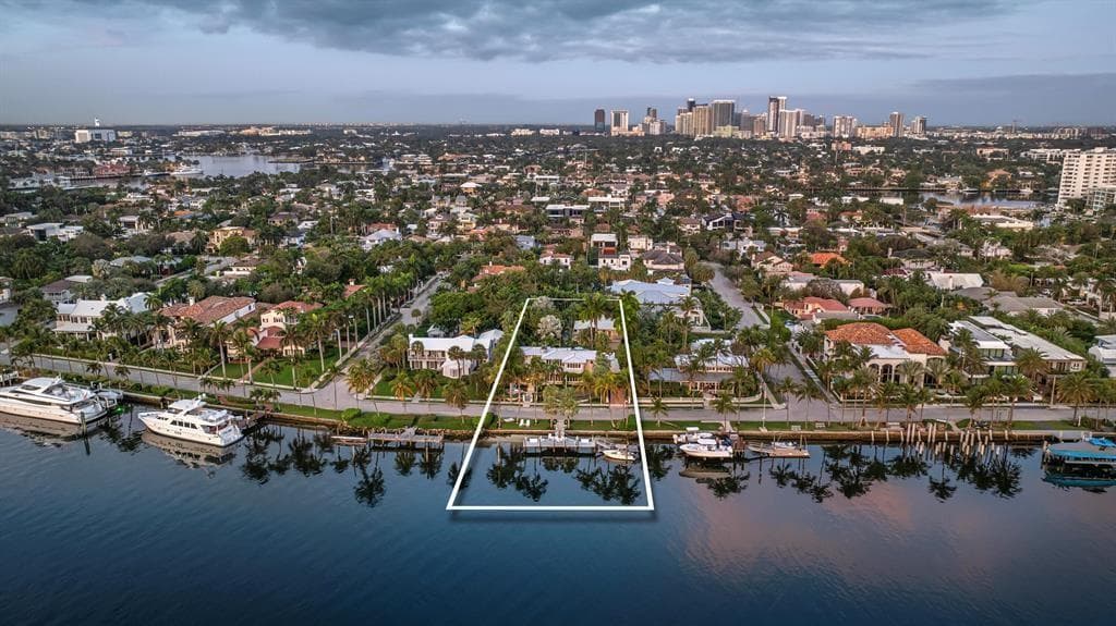 615 Idlewyld Drive, Fort Lauderdale FL 33301 - Fort Lauderdale, FL - Photo 1