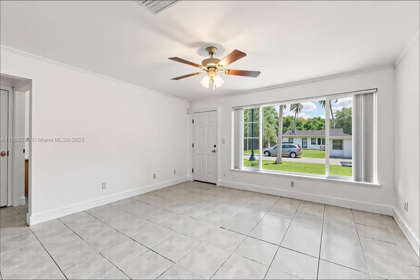 1631 NE 32nd St, Pompano Beach FL 33064