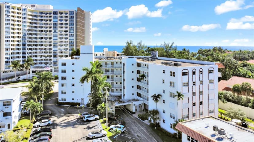 3199 S Ocean Dr # 408, Hallandale Beach FL 33009
