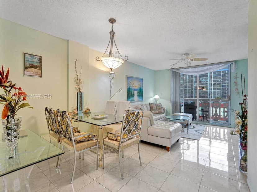 3113 S Ocean Dr # 603, Hallandale Beach FL 33009