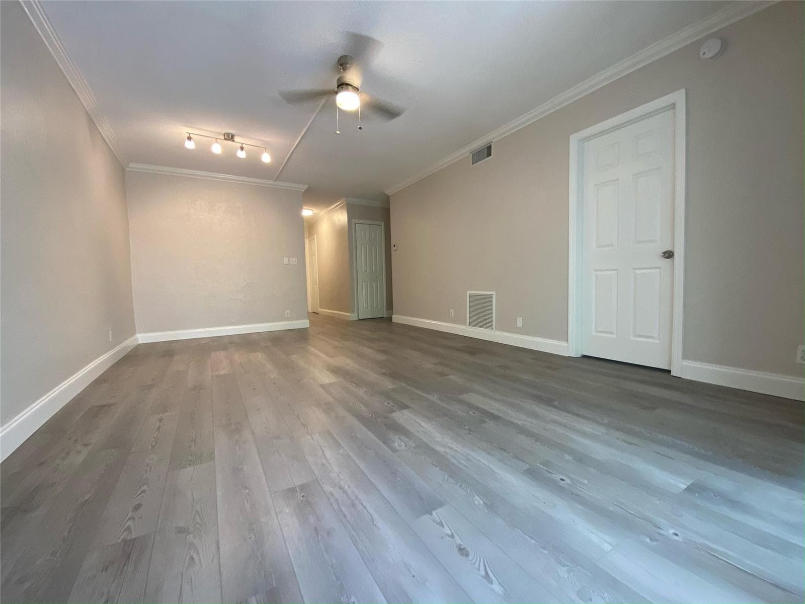 1400 NE 57th Street # 104, Fort Lauderdale FL 33334 - Fort Lauderdale, FL - Photo 1