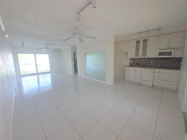 2131 NE 42nd Court # 209e, Lighthouse Point FL 33064 - Lighthouse Point, FL - Photo 7
