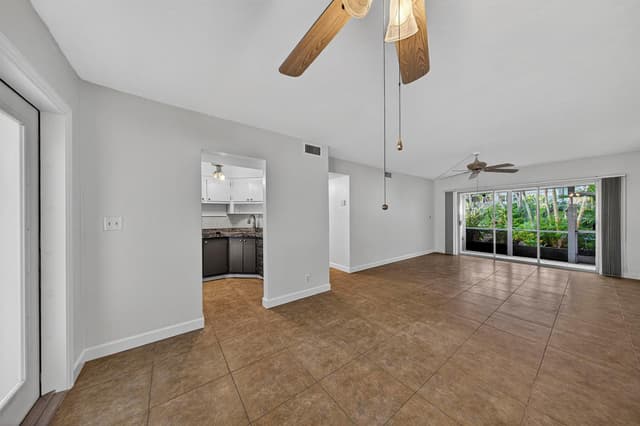 2151 NE 42 Nd Court # 136, Lighthouse Point FL 33064 - Lighthouse Point, FL - Photo 5