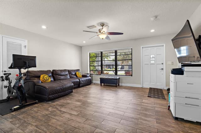5160 NE 18th Terrace, Fort Lauderdale FL 33308 - Fort Lauderdale, FL - Photo 6