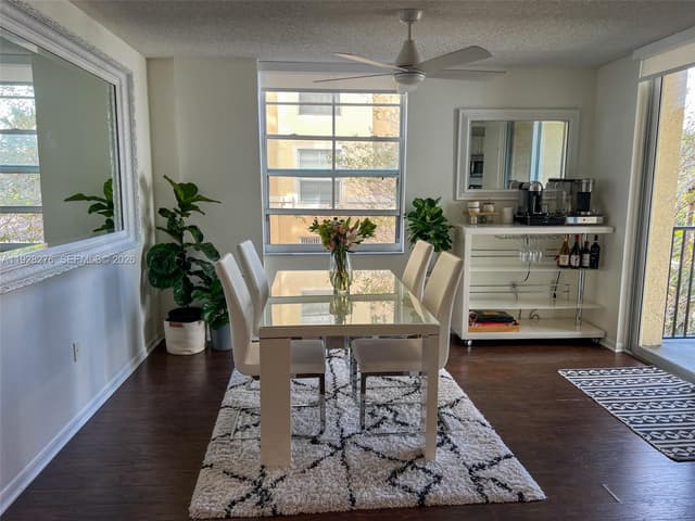 520 SE 5th Ave # 2303, Fort Lauderdale FL 33301 - Fort Lauderdale, FL - Photo 3