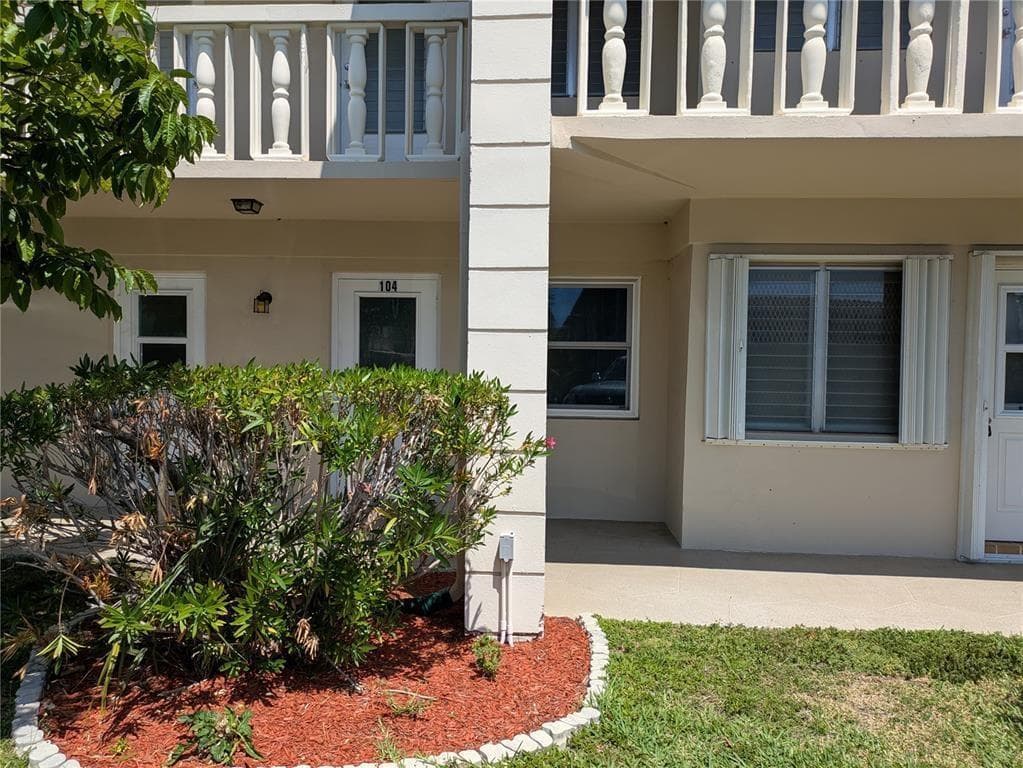 2115 NE 42nd Court # 104N, Lighthouse Point FL 33064 - Lighthouse Point, FL - Photo 1
