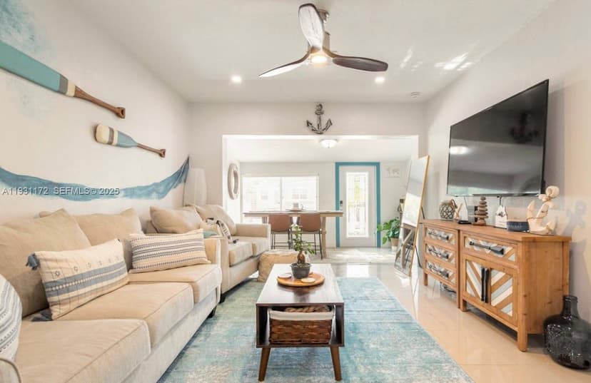 1243 NW 3rd Ave, Fort Lauderdale FL 33311