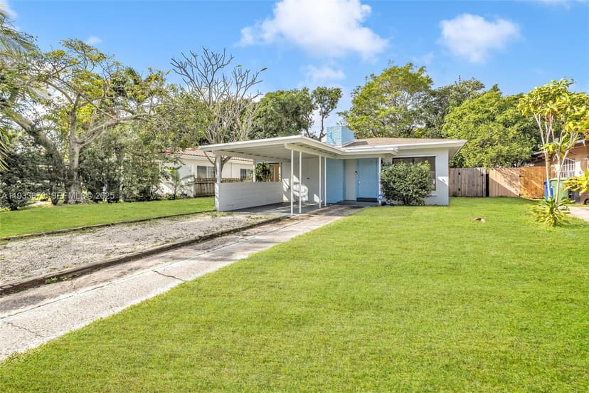 1317 NW 7th Ter, Fort Lauderdale FL 33311