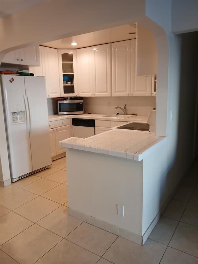 6243 Bay Club Drive # 2, Fort Lauderdale FL 33308 - Fort Lauderdale, FL - Photo 3