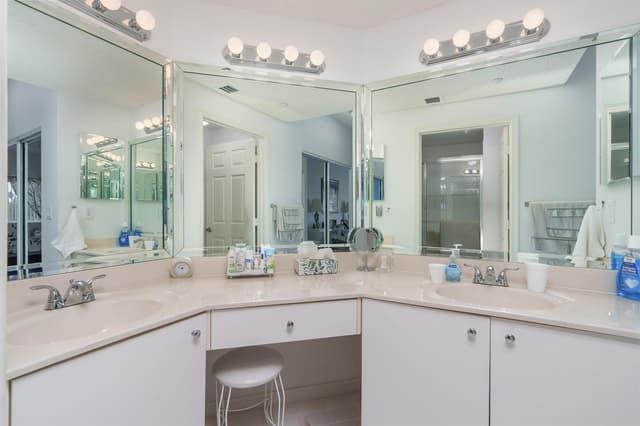 7647 Southampton Terrace # 202, Tamarac FL 33321 - Tamarac, FL - Photo 3