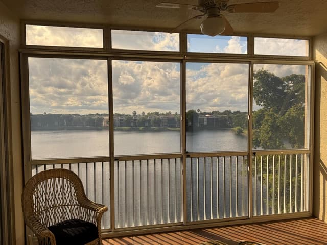 7715 Southampton Terrace # 405, Tamarac FL 33321 - Tamarac, FL - Photo 2