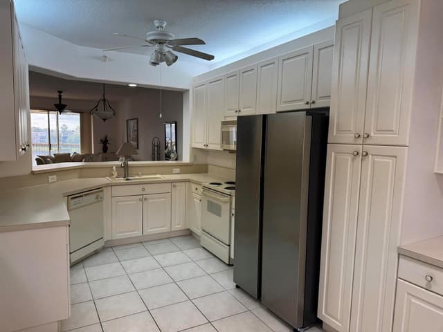 7715 Southampton Terrace # 405, Tamarac FL 33321 - Tamarac, FL - Photo 7