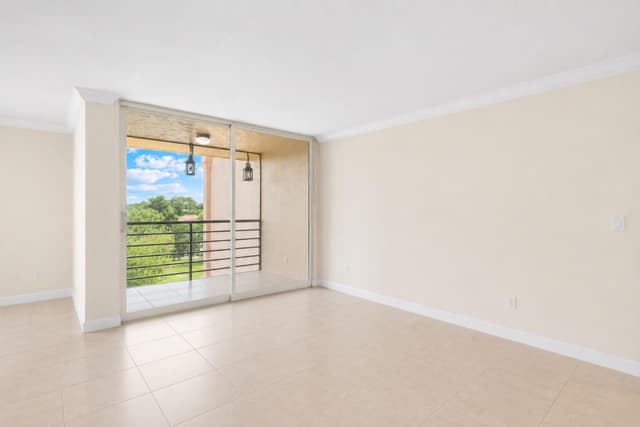 9470 Live Oak Place # 409, Davie FL 33324 - Davie, FL - Photo 3