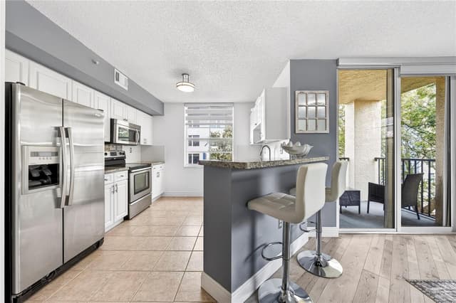 520 SE 5th Avenue # 2404, Fort Lauderdale FL 33301 - Fort Lauderdale, FL - Photo 7