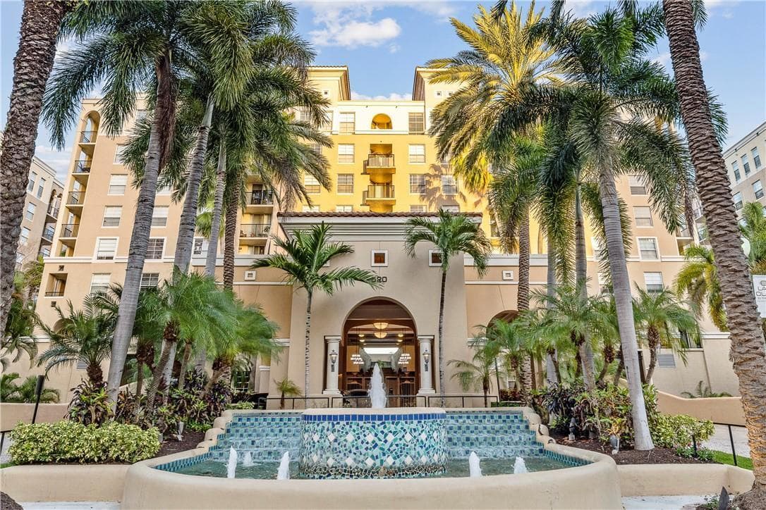 520 SE 5th Avenue # 2404, Fort Lauderdale FL 33301 - Fort Lauderdale, FL - Photo 1