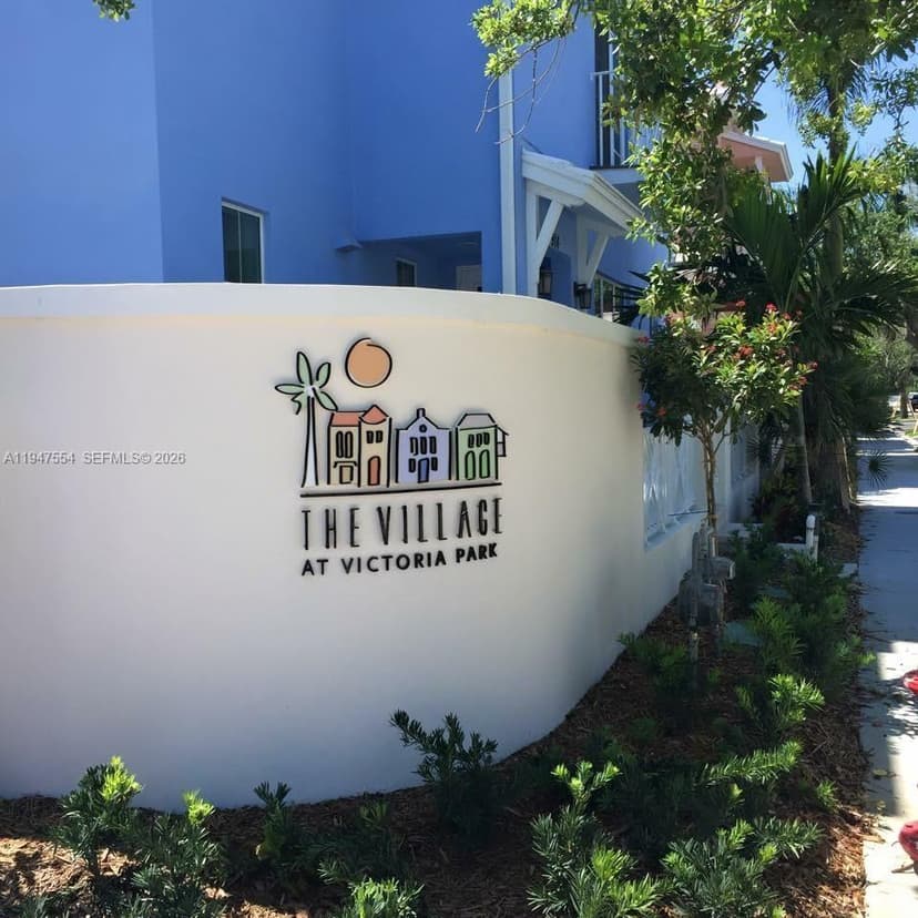 918 NE 17th Way, Fort Lauderdale FL 33304