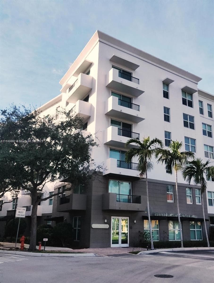 2401 NE 65th Street # 608, Fort Lauderdale FL 33308