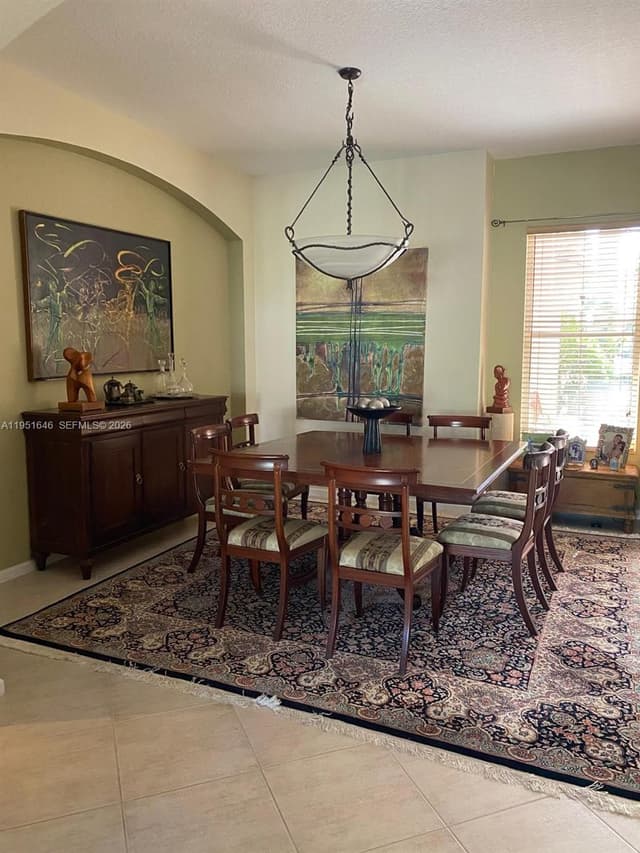 1905 Harbor View Cir, Weston FL 33327 - Weston, FL - Photo 5