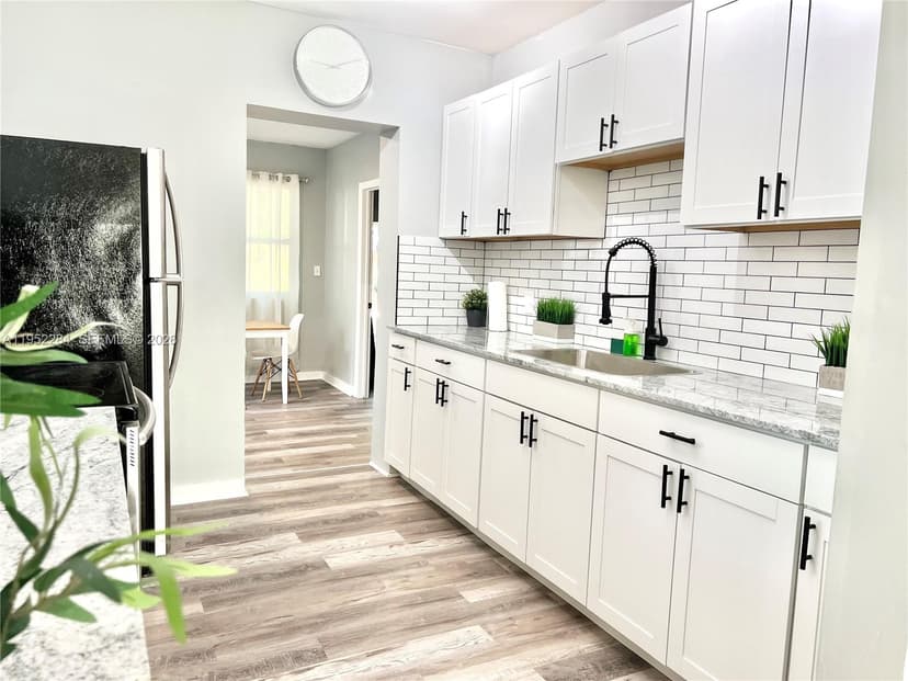 436 NW 15th Ave, Fort Lauderdale FL 33311