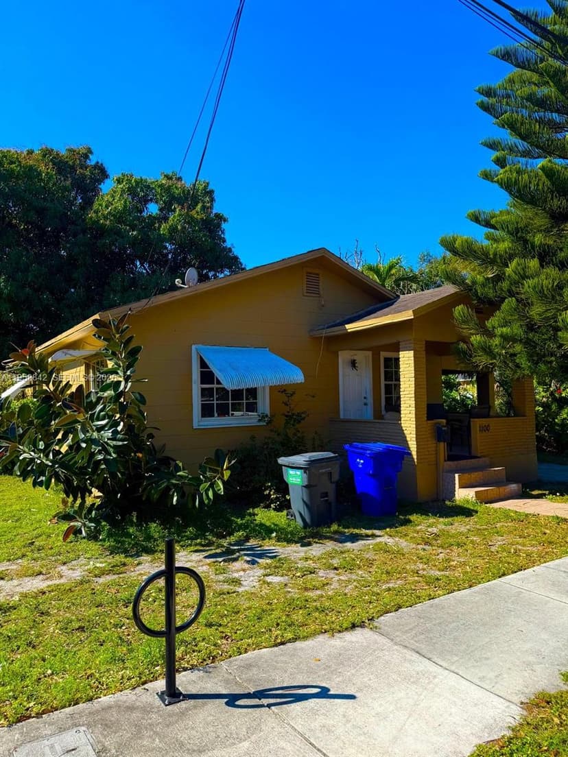 1100 N 24th Ave, Hollywood FL 33020