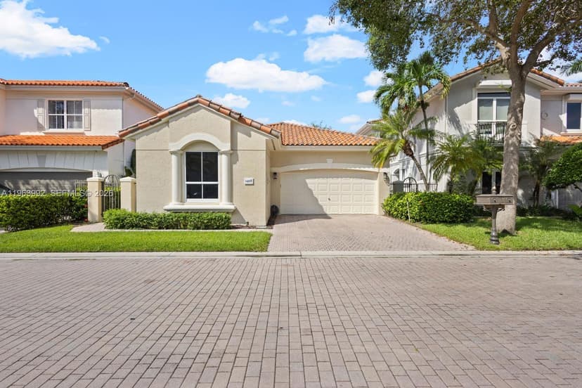 1408 Mariner Way, Hollywood FL 33019