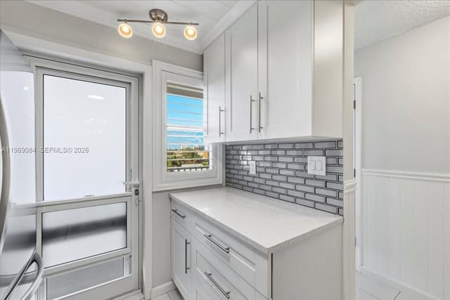 3201 NE 8th St # 405, Pompano Beach FL 33062 - Pompano Beach, FL - Photo 7