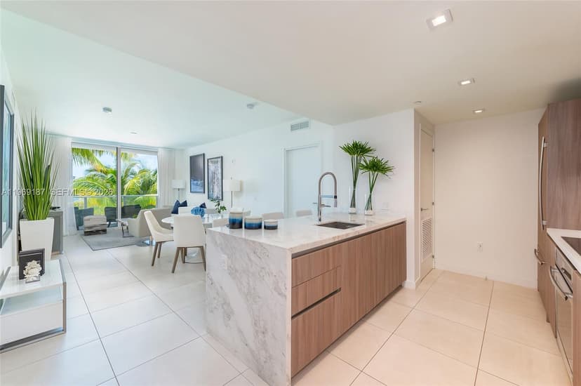 401 N Birch Rd # 502, Fort Lauderdale FL 33304
