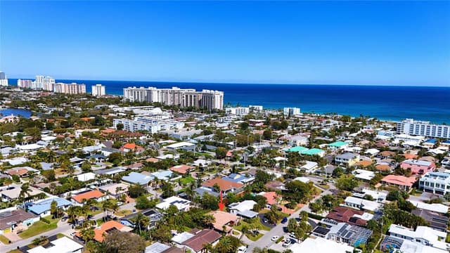 241 Corsair Avenue, Lauderdale By The Sea FL 33308 - Lauderdale By The Sea, FL - Photo 2
