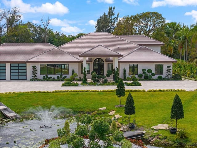 13110 Mustang Trail, Southwest Ranches FL 33330 - Southwest Ranches, FL - Photo 2