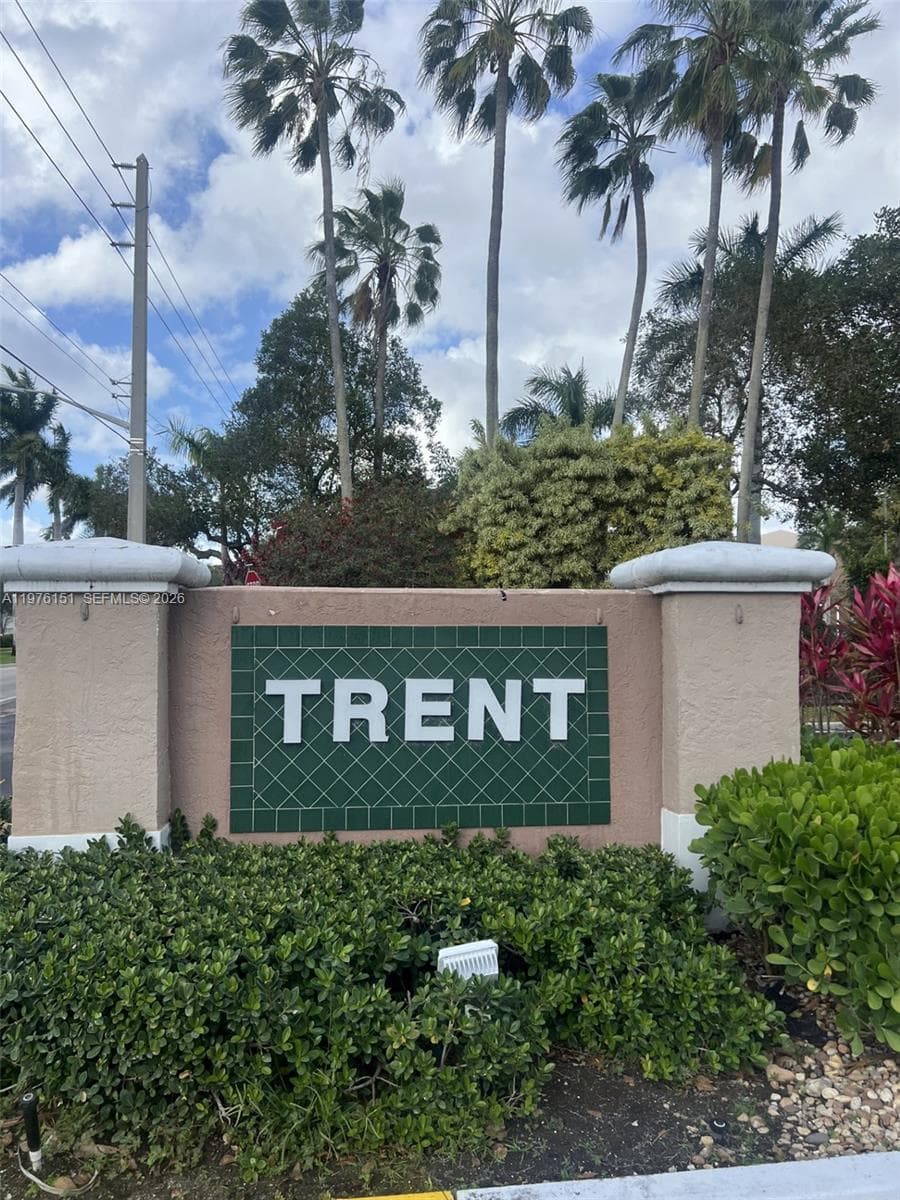 7555 Trent Dr # 212, Tamarac FL 33321 - Tamarac, FL - Photo 1