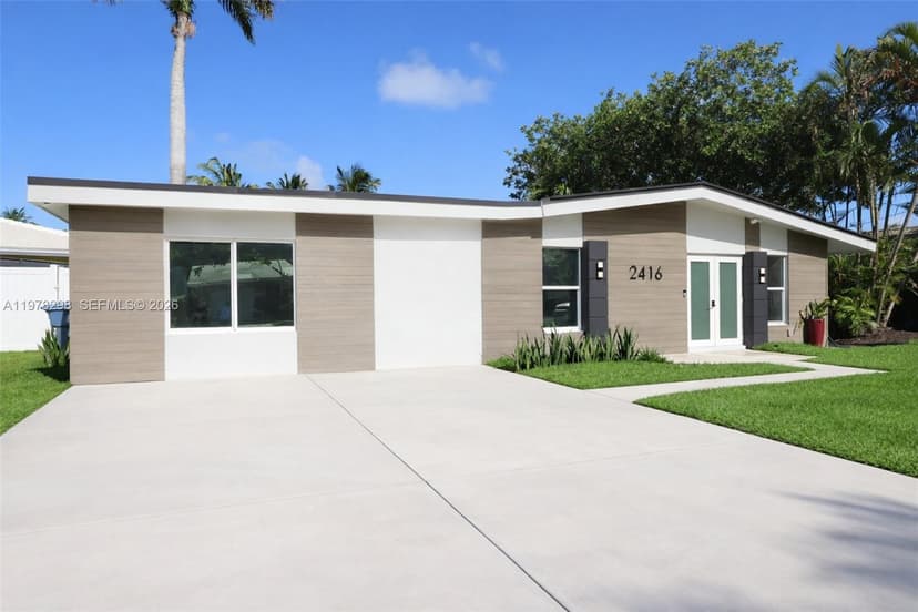 2416 NE 19th Ter, Wilton Manors FL 33305