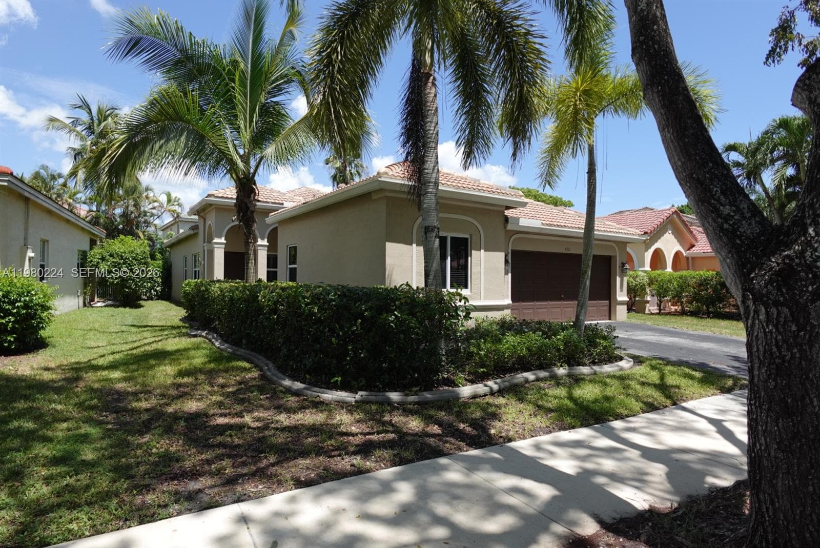 4321 Willow Ridge Dr, Weston FL 33331