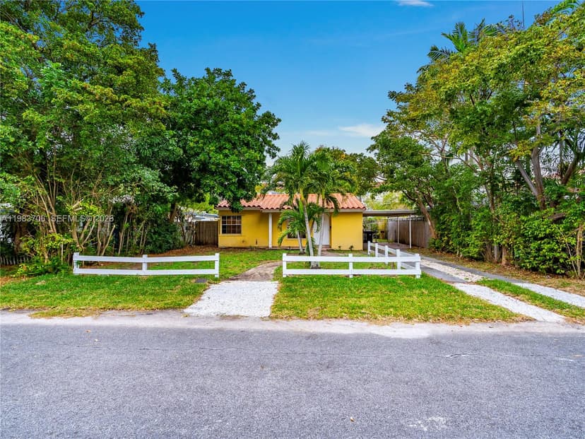 1125 NE 10th Ave, Fort Lauderdale FL 33304