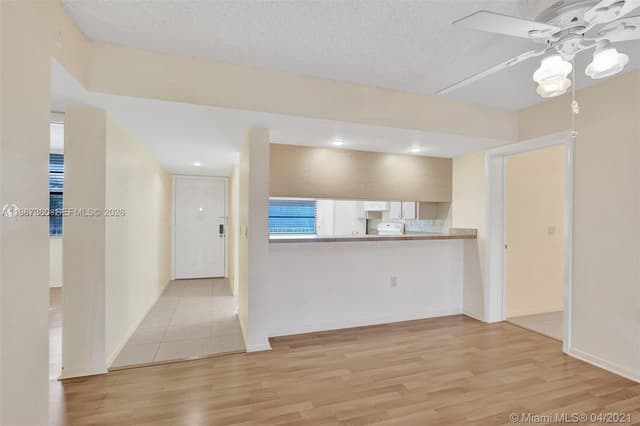 1715 Whitehall Dr # 202, Davie FL 33324 - Davie, FL - Photo 3