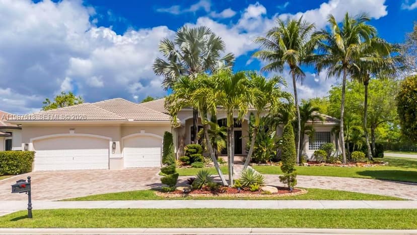 15127 SW 40th St, Davie FL 33331